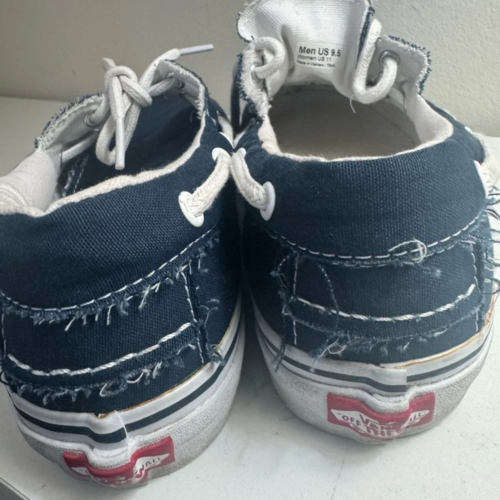 Vans Dark Blue Canvas Sneakers with White Details - Picture 3 of 6